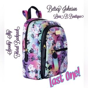 🆕🦄Luv Betsey by Betsey Johnson🦄Spooky Sky Floral Mid-Size Backpack🦄